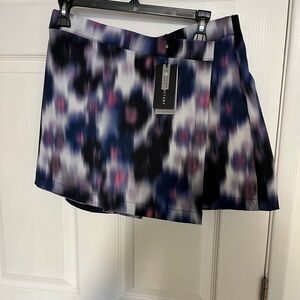 New women’s exercise skorts size large purple black pattern trajectory brand